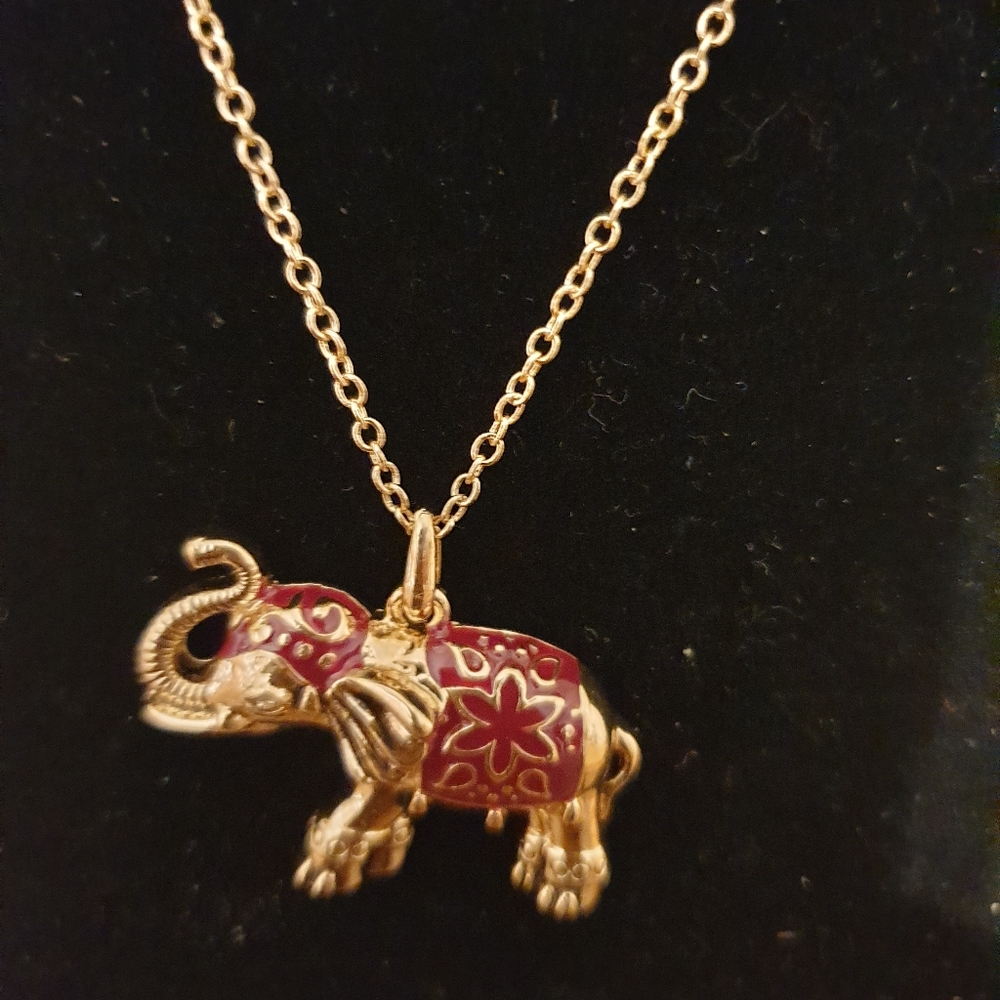 Prosperous Elephant Necklace